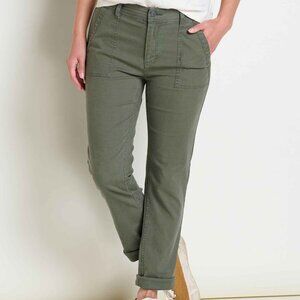 Toad & Co Earthworks Pant in Beetle